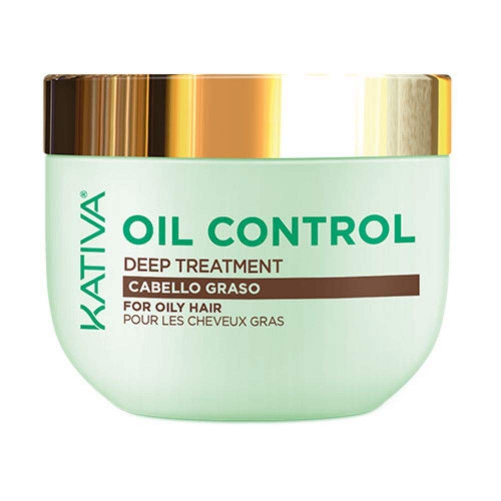 aplicacion de mascarilla capilar para cuero cabelludo graso